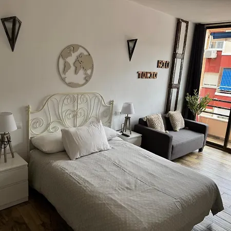Alquilaeasy San Francisco * Торремолінос